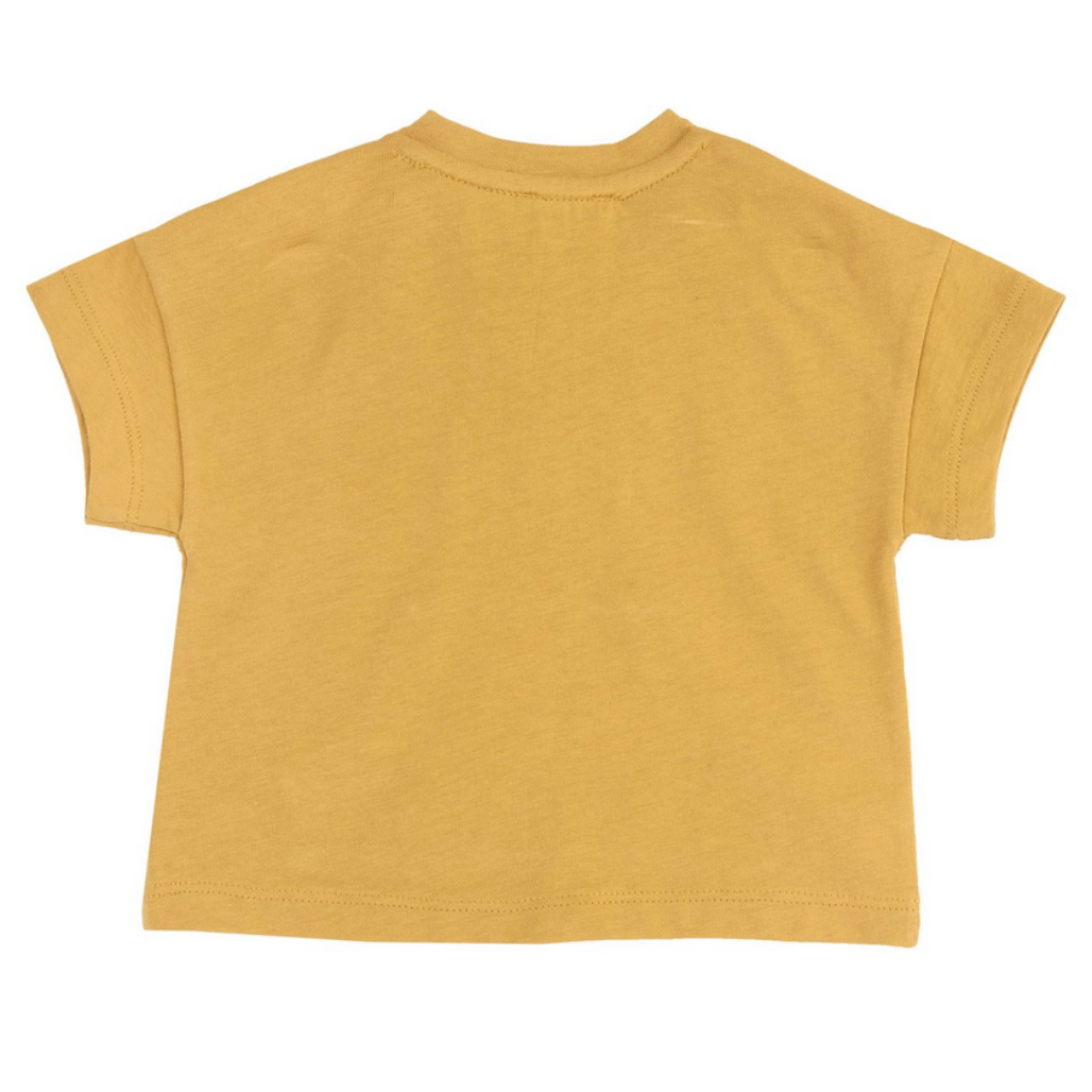 Chicco Baby T-Shirt in Senfgelb mit kleinen Tiermotiven und Knöpfen an der Schulter, weicher Stoff und bequem für den Alltag